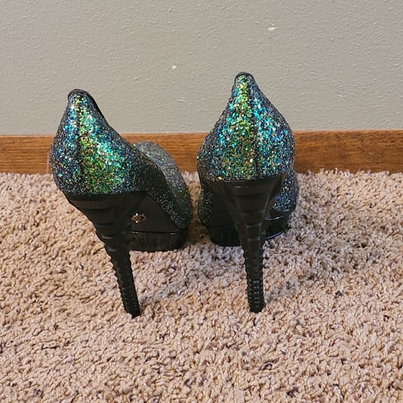 😍 🤤 green sequence glitter pump geometric heels - Picture 8 of 13